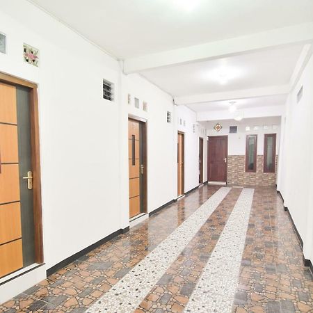 Dua Putri Villa Пасуруан Екстер'єр фото